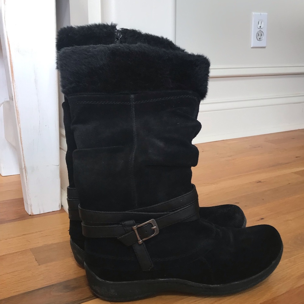 Black boots